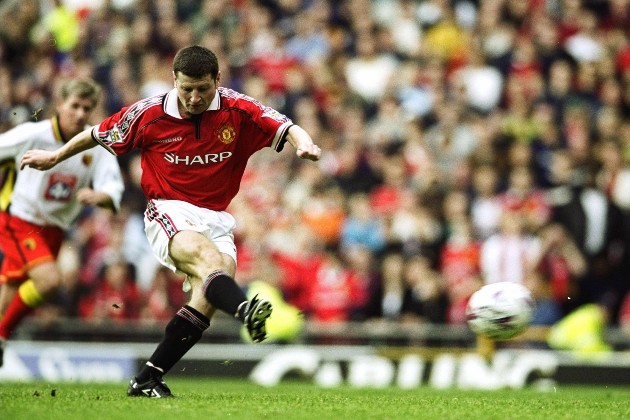 Hậu vệ trái Denis Irwin