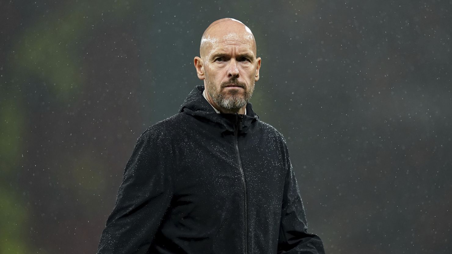 Ten Hag vẫn tại vị sau nửa năm